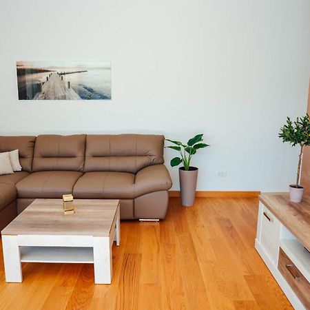 Sea View Apartment For 4 Kotor Bagian luar foto